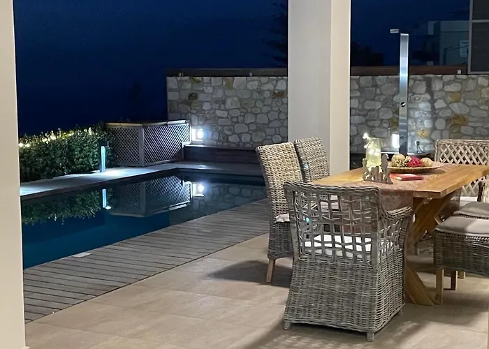 Luxury Mystique With Amazing Seaview *